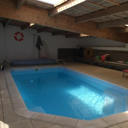 Holiday home Gites Le Cheval Noir Studio Les Bambous Rouillac (Charente)